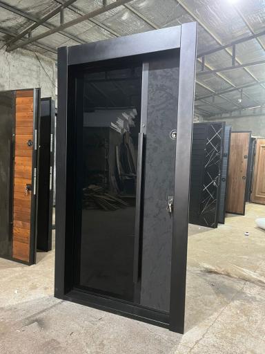 عکس فروشگاه درب راش دور