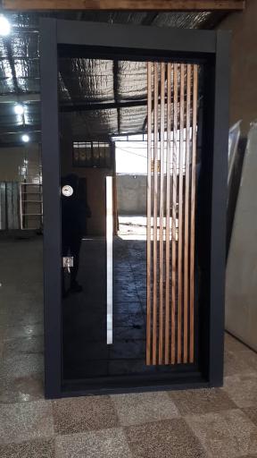 عکس فروشگاه درب راش دور