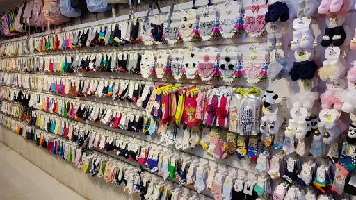 عکس تولیدی و پخش جوراب و اکسسوری گلاریس