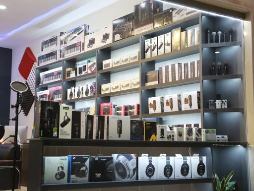 عکس فروشگاه صوت پلاس