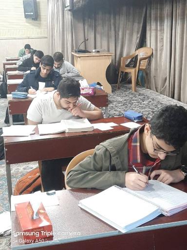 دبیرستان دوره دوم پیام رستگاران