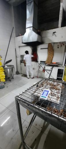 عکس نانوایی سنگک