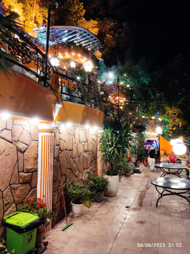 عکس رستوران باغ بهشت