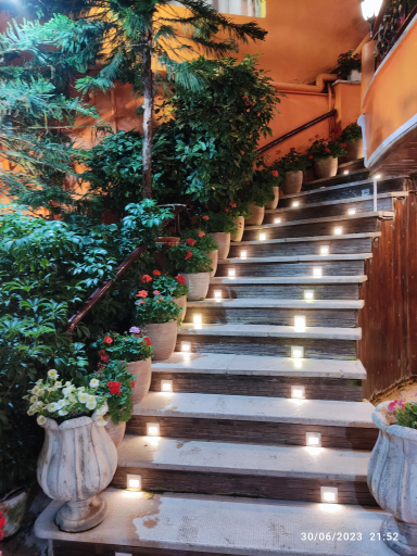 عکس رستوران باغ بهشت