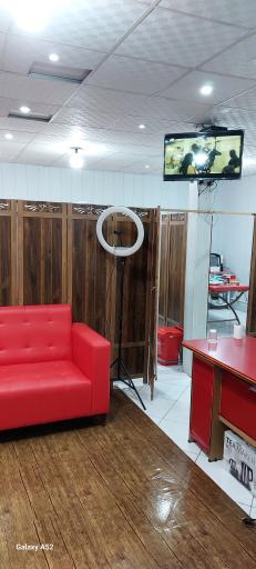 عکس کلینیک زیبایی و طب سنتی ایران مهر