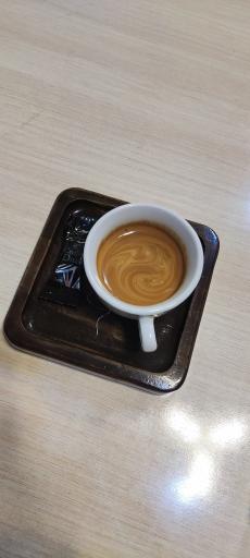 قهوه سرای وحید