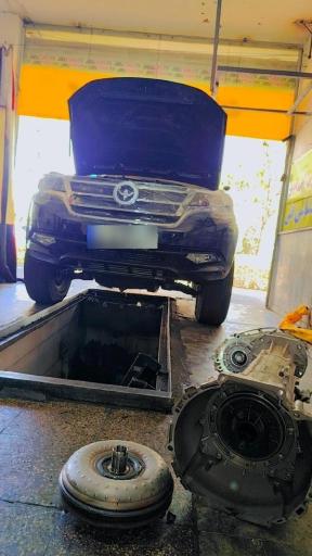 تعمیرگاه تخصصی گیربکس اتومات شریفیان 
