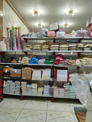 پولکی و نبات حسینی