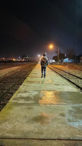 عکس ایستگاه راه آهن بندرترکمن