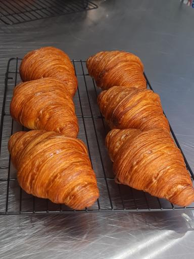 عکس کافه کروسان دلیس
