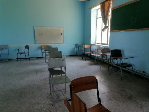 عکس دبیرستان دوره اول دخترانه شهید حجت