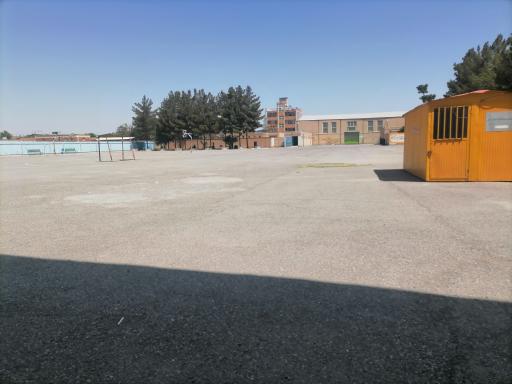 عکس دبیرستان دوره اول دخترانه شهید حجت