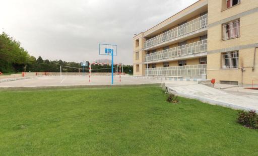 عکس دانشگاه آزاد اسلامی واحد اصفهان (خوراسگان)