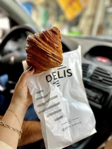 عکس کافه کروسان دلیس