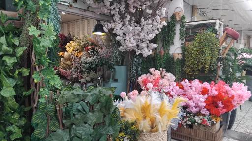 عکس بازار گل فتح‌آباد