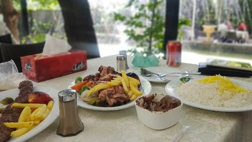 عکس رستوران‌ استخر ونک