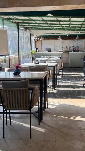 عکس کافه بام اسپیرو