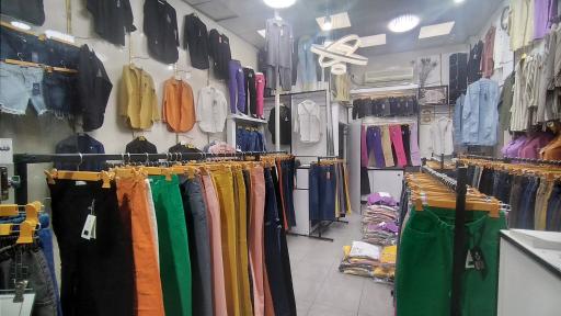 عکس پخش پوشاک T.N JEANS