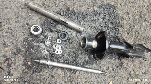 عکس تعمیر و تبدیل کمک فنر روغنی به گازی روغنی یوسفی