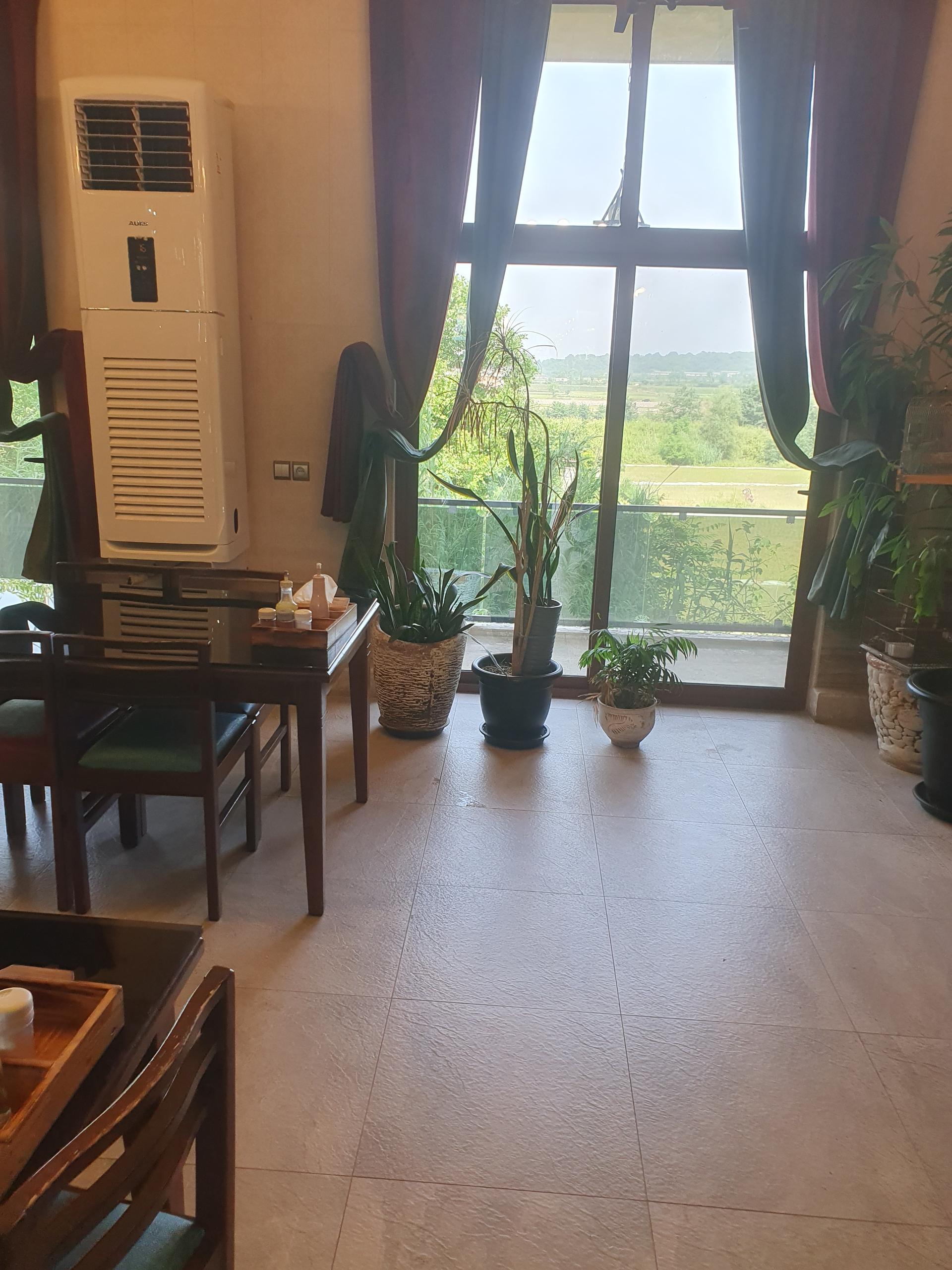 عکس کافه فست فود طهرون