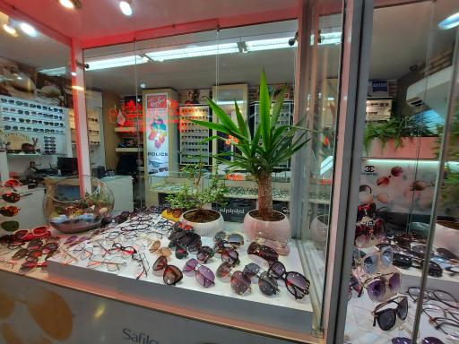 عکس عینک بینش