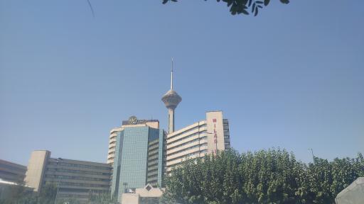 عکس بیمارستان میلاد تهران