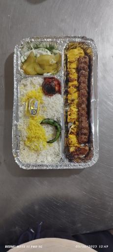 عکس رستوران سنتی و فست فود میزبان