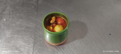 عکس رستوران سنتی و فست فود میزبان