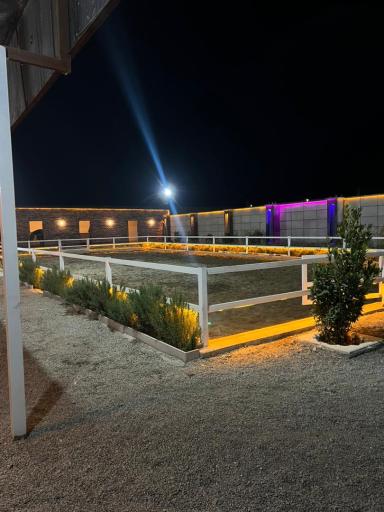 عکس باشگاه سوارکاری آپراید 