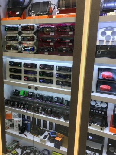 عکس فروشگاه کار سیستم