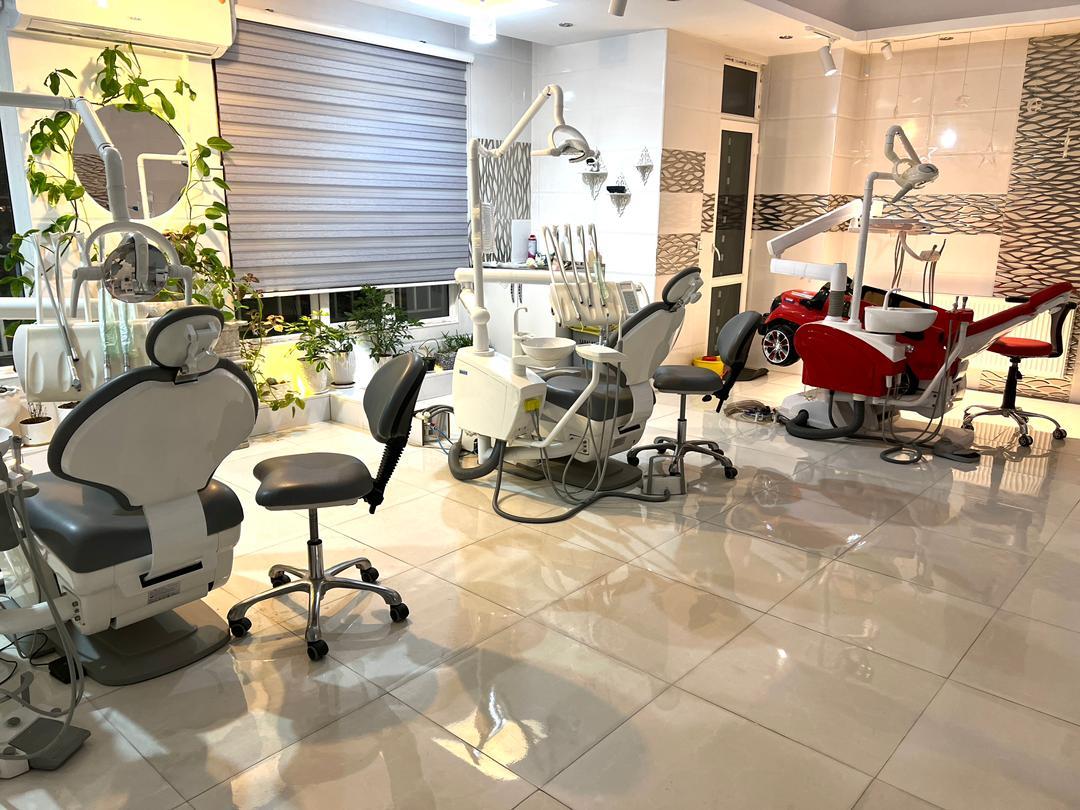 عکس کلینیک دندانپزشکی و زیبایی جانان