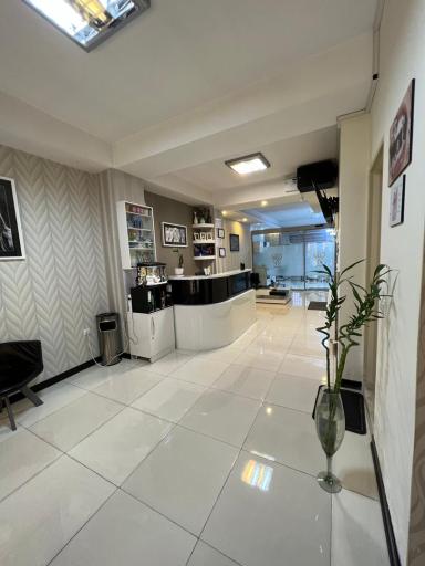 عکس کلینیک دندانپزشکی و زیبایی جانان