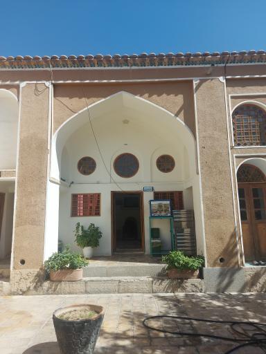 عکس خانه تاریخی مجیر