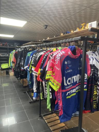 نمایندگی دوچرخه جاینت (بیت بایک)