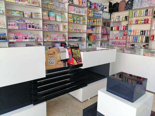 دنیای فانتزی و لوازم تحریر فرشته 