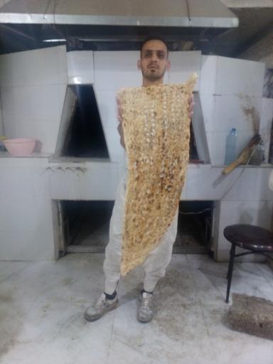 عکس نانوای سنگک کیوان احسانی
