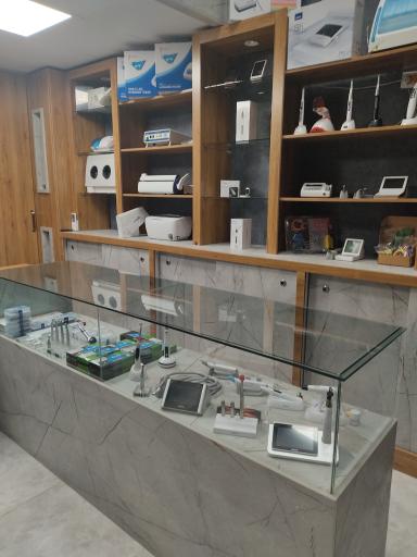 عکس فروشگاه تجهیزات دندانپزشکی تهران دنت