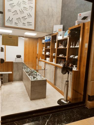 عکس فروشگاه تجهیزات دندانپزشکی تهران دنت
