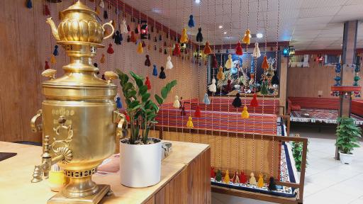 عکس دیزی سرای چهارباغ انجدان شعبه ۲