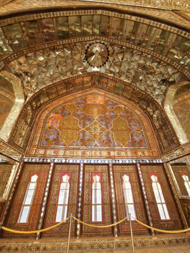 عکس تخت مرمر