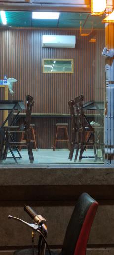 عکس فست فود فرکانس