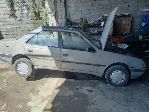 عکس تعمیرگاه مکانیکی و جلوبندی سازی اتحاد