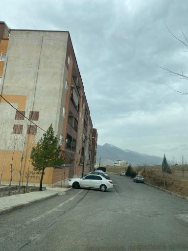 عکس مجتمع مسکونی طاها