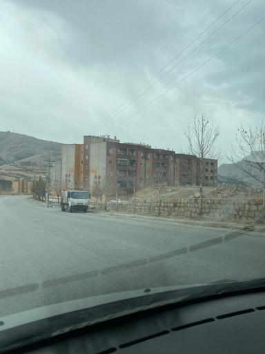 عکس مجتمع مسکونی طاها