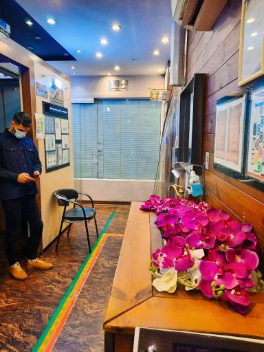 عکس آزمایشگاه پارسه