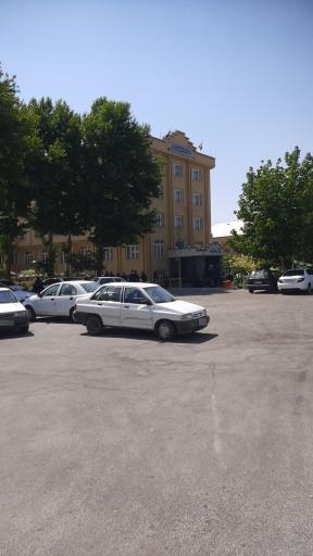 عکس خانه معلم همدان