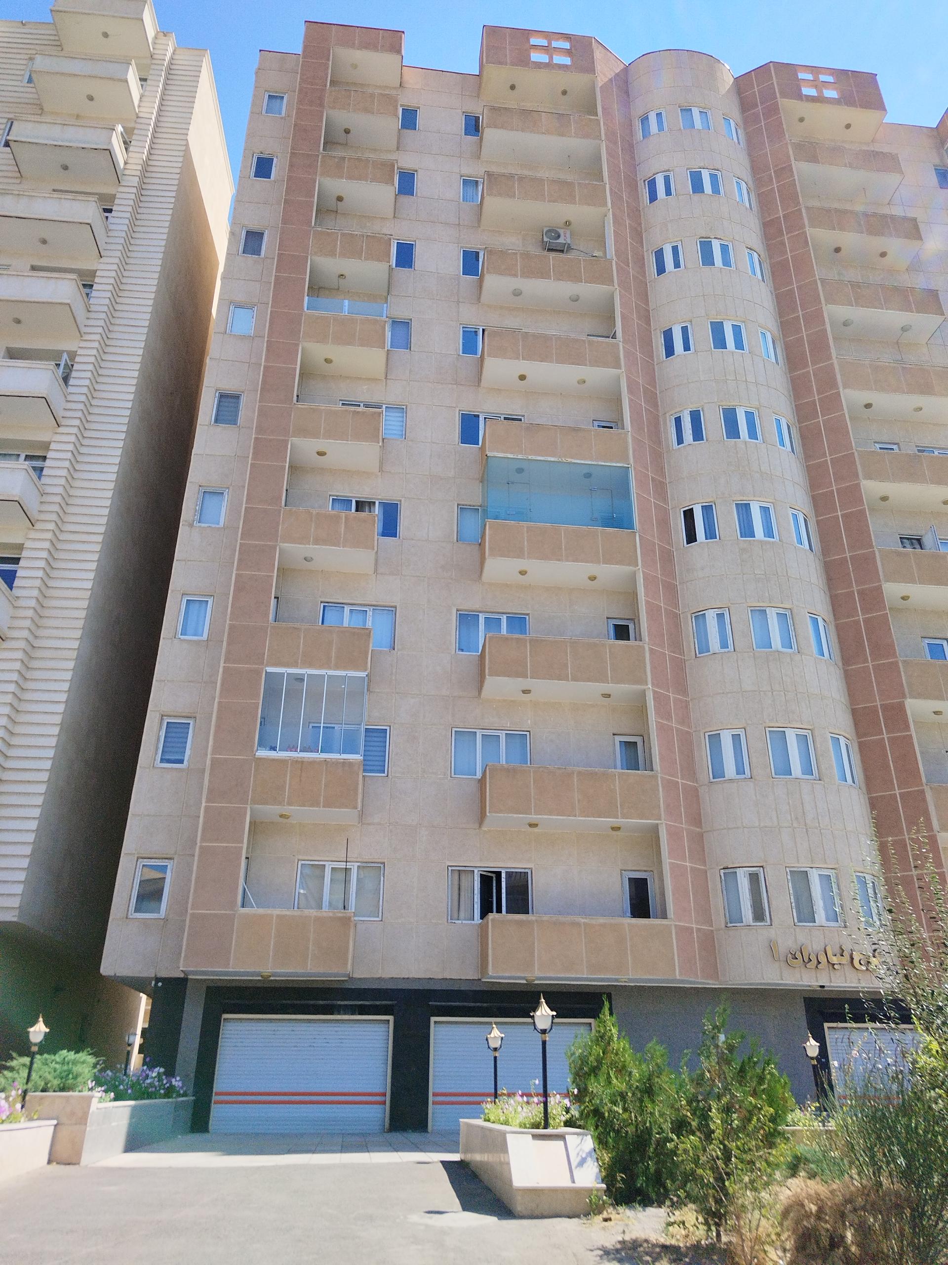 عکس برج نیاوران 1