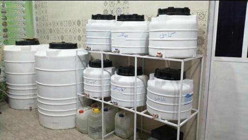 عکس کارگاه گلاب و عرقیات