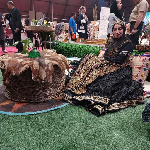 عکس نمایشگاه بین المللی شیراز
