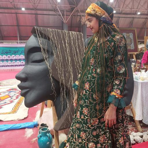 عکس نمایشگاه بین المللی شیراز